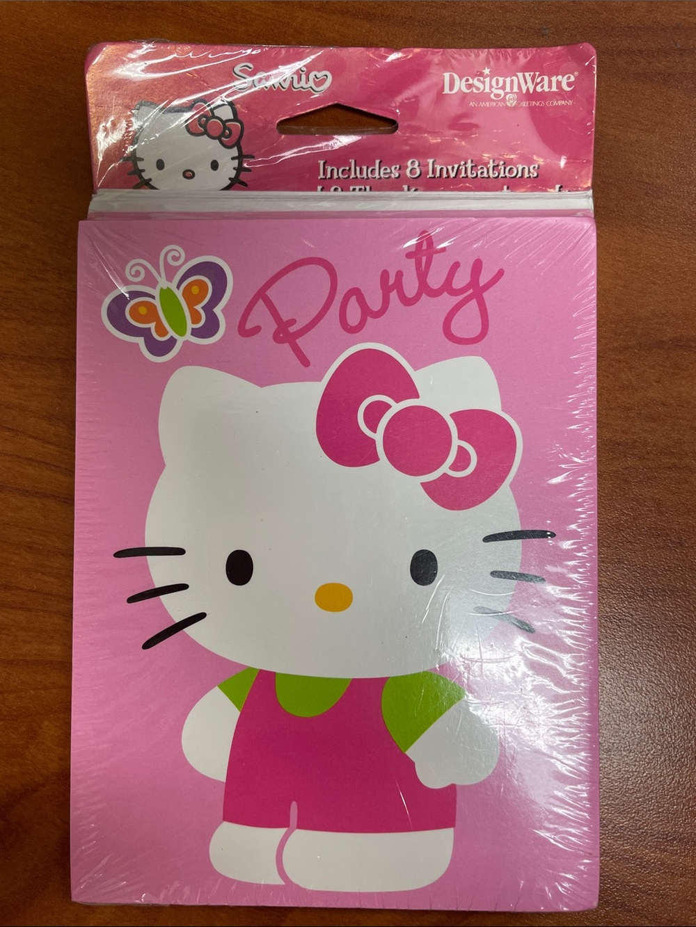 Hello Kitty invitations - Picture 1 of 2